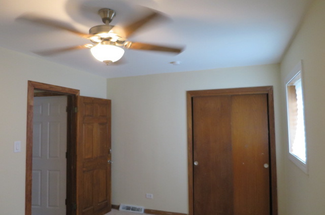 6811 S Artesian Ave, Chicago, IL 60629 photo 11