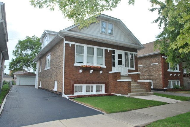 4212 Amelia Ave, Lyons, IL 60534 photo 1
