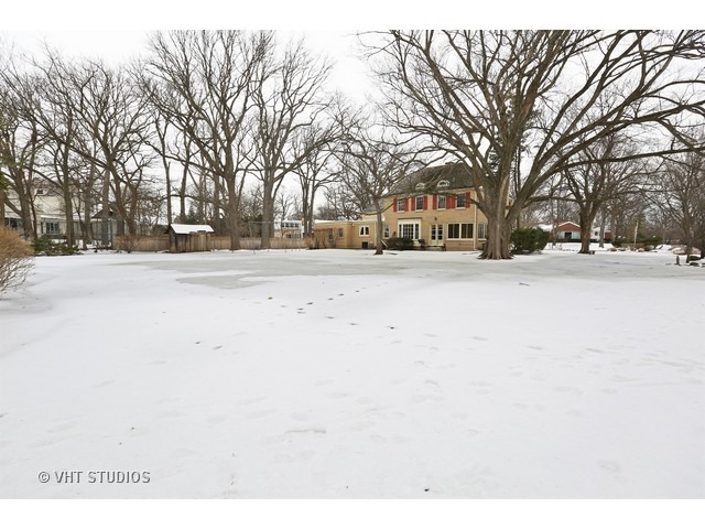 1029 Barton Ct, Glenview, IL 60025 photo 9