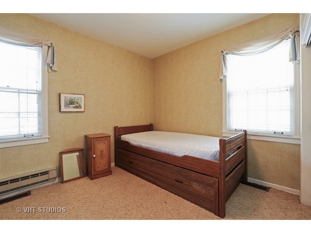 1029 Barton Ct, Glenview, IL 60025 photo 5