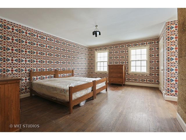 1029 Barton Ct, Glenview, IL 60025 photo 6