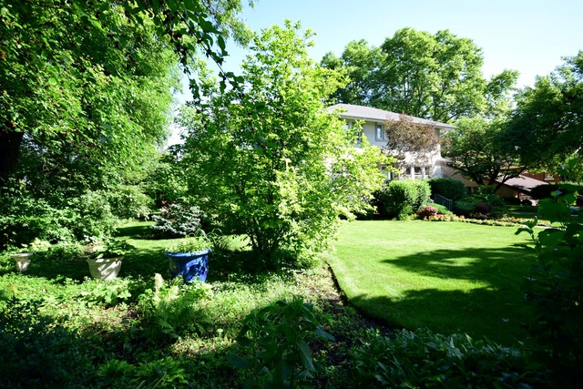 200 Gage Rd, Riverside, IL 60546 photo 25