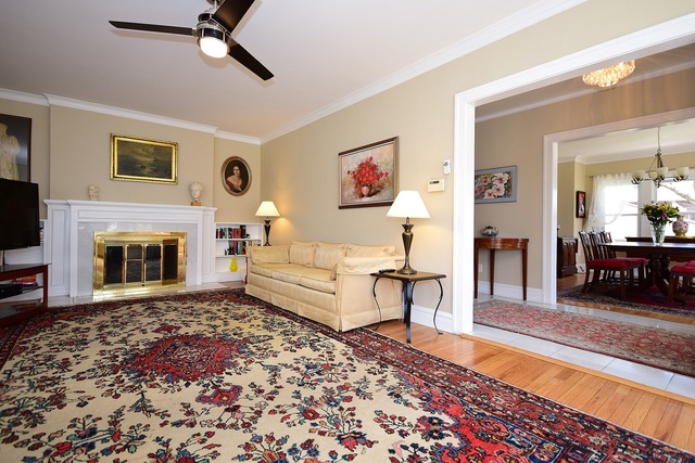 200 Gage Rd, Riverside, IL 60546 photo 4