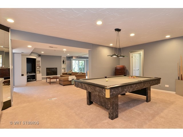 3122 Maple Leaf Dr, Glenview, IL 60026 photo 9