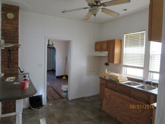 7330 S Peoria St, Chicago, IL 60621 photo 11