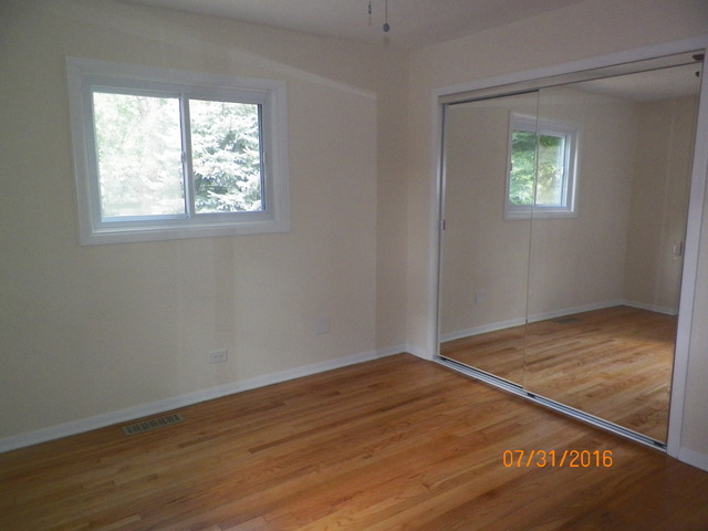 99 W Jeffery Ave, Wheeling, IL 60090 photo 8