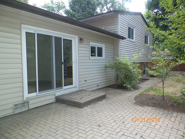 99 W Jeffery Ave, Wheeling, IL 60090 photo 14