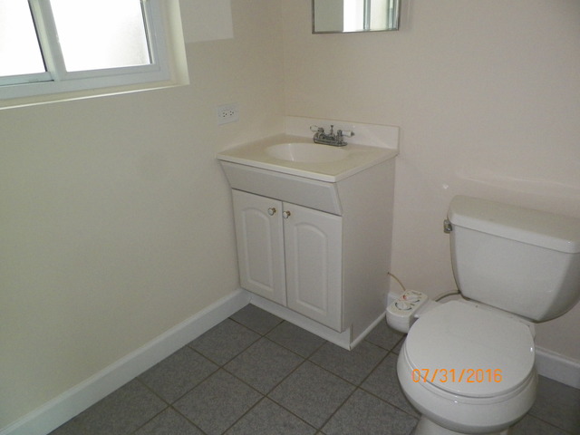 99 W Jeffery Ave, Wheeling, IL 60090 photo 13