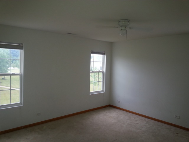 2411 Evergreen Cir, Mchenry, IL 60050 photo 13