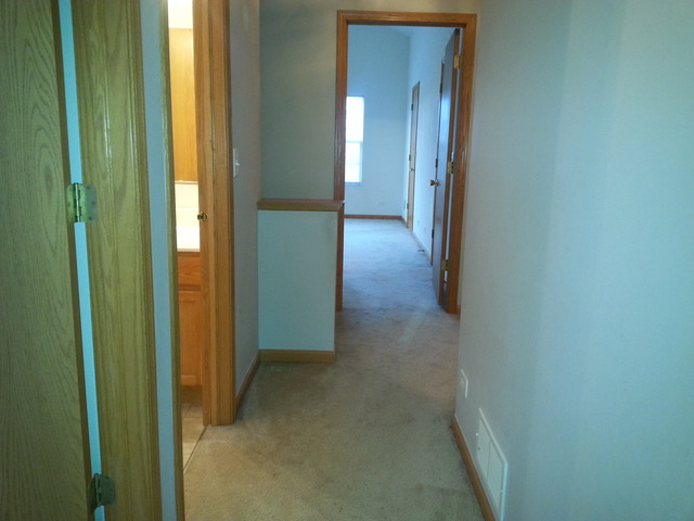 2411 Evergreen Cir, Mchenry, IL 60050 photo 7