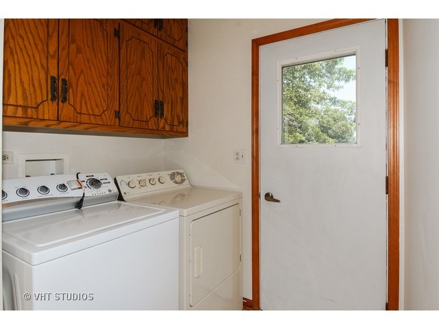 12003 S Wolf Dr, Plainfield, IL 60585 photo 8