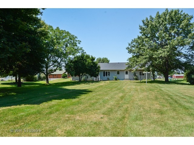 12003 S Wolf Dr, Plainfield, IL 60585 photo 14