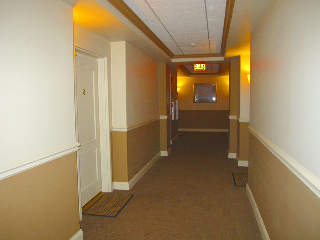 1 Itasca Place #105, Itasca, IL 60143 photo 4