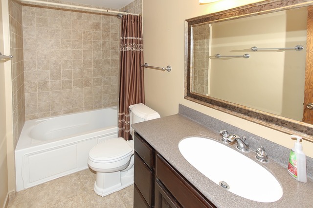 538 E Main St, Barrington, IL 60010 photo 14