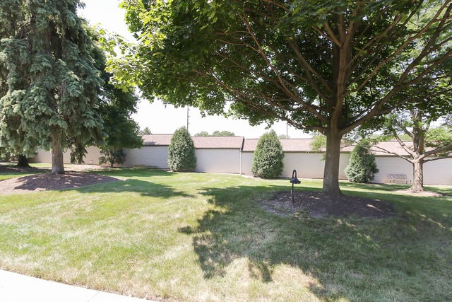 538 E Main St, Barrington, IL 60010 photo 22