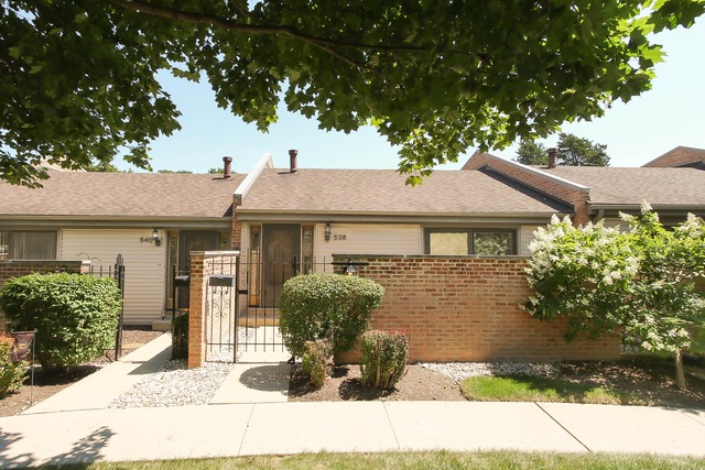 538 E Main St, Barrington, IL 60010 photo 1