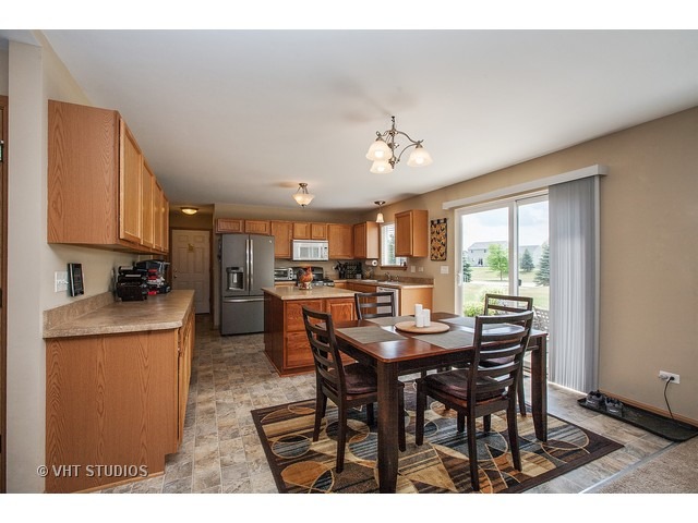6801 Ayre Dr, Mchenry, IL 60050 photo 6
