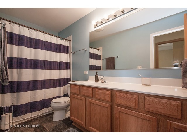 6801 Ayre Dr, Mchenry, IL 60050 photo 13