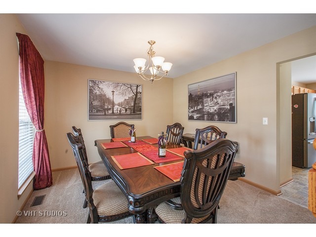 6801 Ayre Dr, Mchenry, IL 60050 photo 3