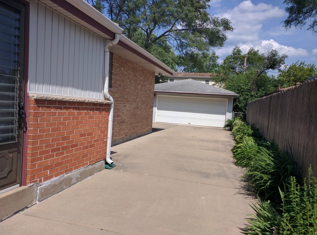 387 Stone Pl, Wheeling, IL 60090 photo 3