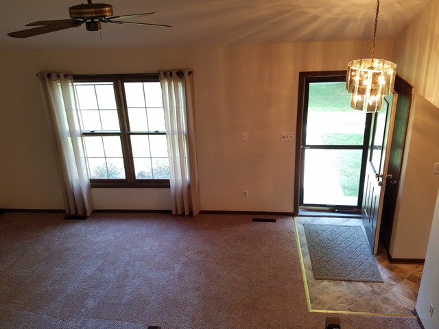 5509 Abbey Dr, Mchenry, IL 60050 photo 5