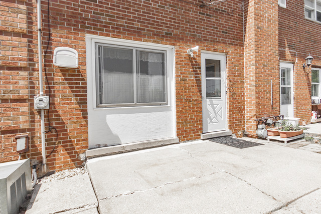 247 S Rush St, Itasca, IL 60143 photo 16