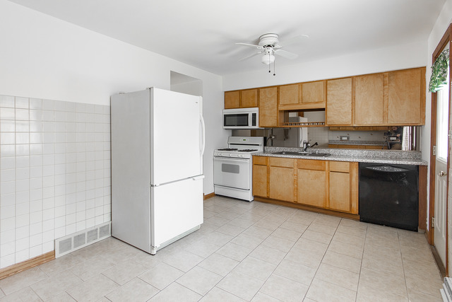 247 S Rush St, Itasca, IL 60143 photo 5