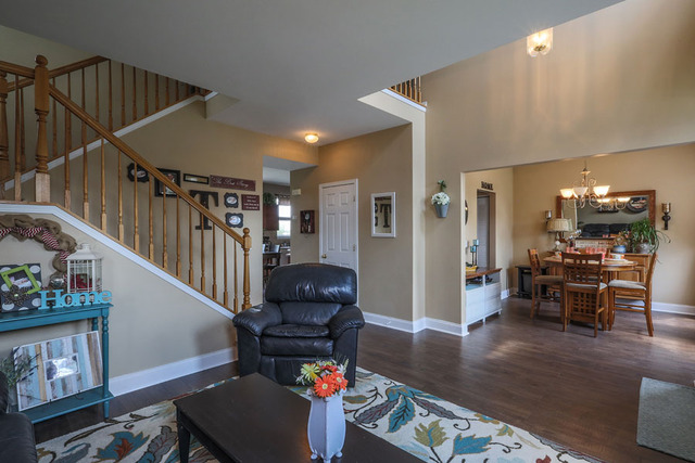 750 Periwinkle Ln, Aurora, IL 60504 photo 9