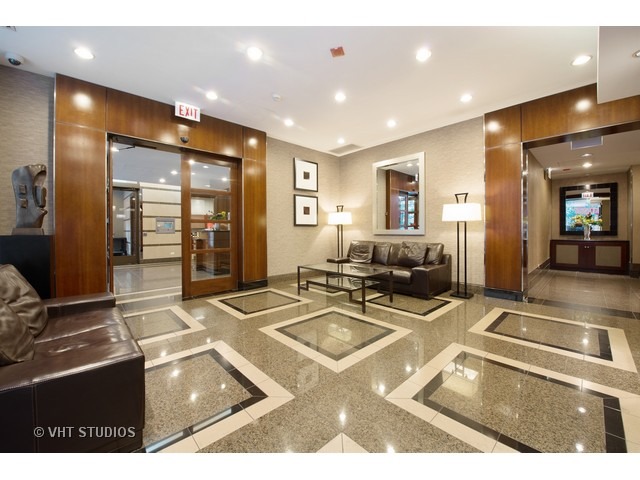 30 E Huron St #1408, Chicago, IL 60611 photo 2