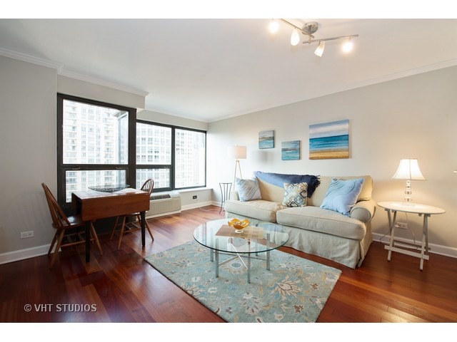 30 E Huron St #1408, Chicago, IL 60611 photo 3