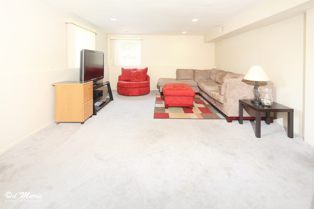 1095 Bristol Ct, Wheaton, IL 60189 photo 13