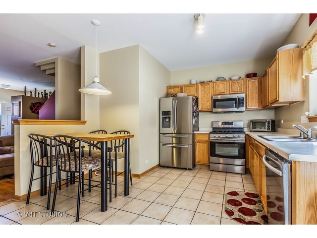 1133 E 83rd St #208, Chicago, IL 60619 photo 4
