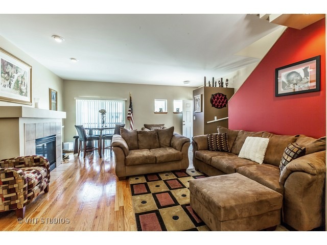 1133 E 83rd St #208, Chicago, IL 60619 photo 2