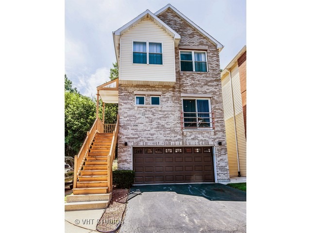 1133 E 83rd St #208, Chicago, IL 60619 photo 1