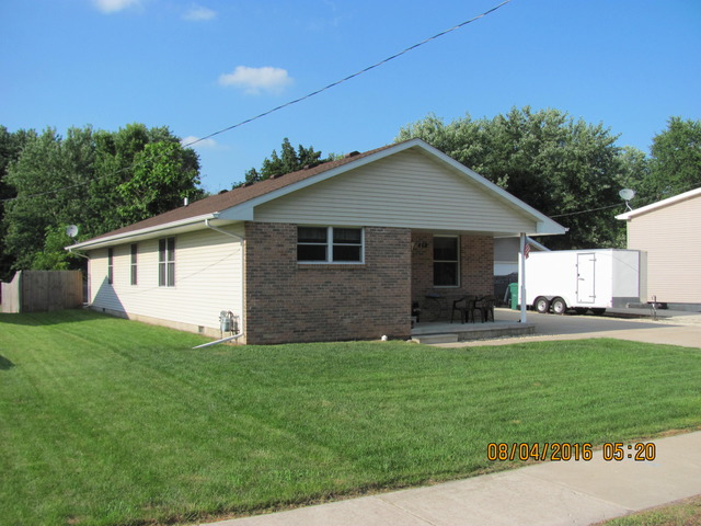 468 W 3rd St, Braidwood, IL 60408 photo 3