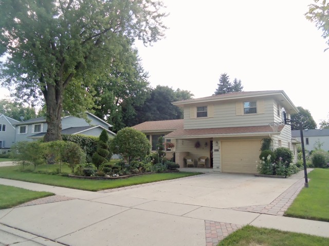 152 Kathleen Dr, Elgin, IL 60123 photo 1