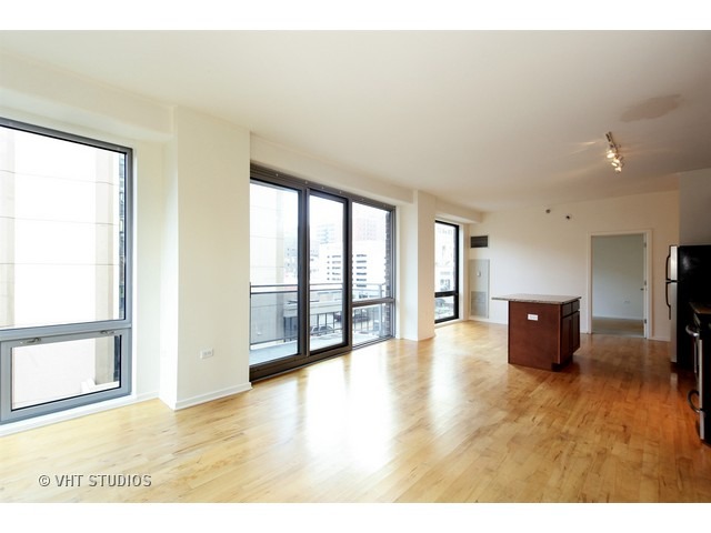 1 E 8th St #408, Chicago, IL 60605 photo 4