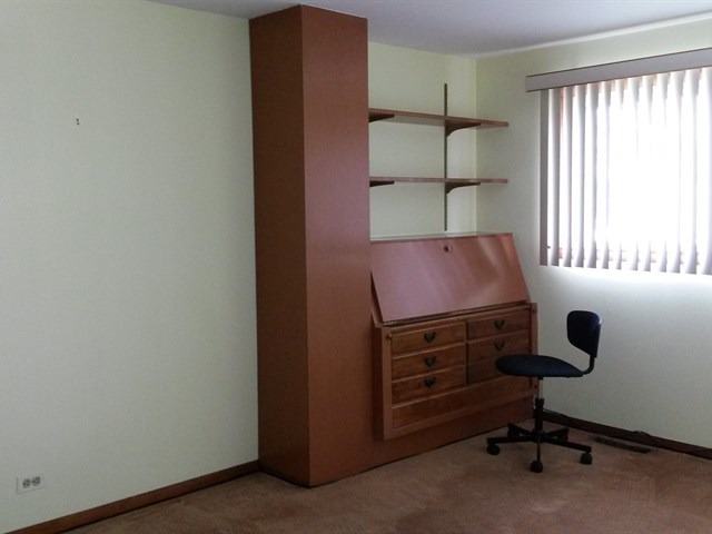 680 Devonshire Dr, Des Plaines, IL 60018 photo 8