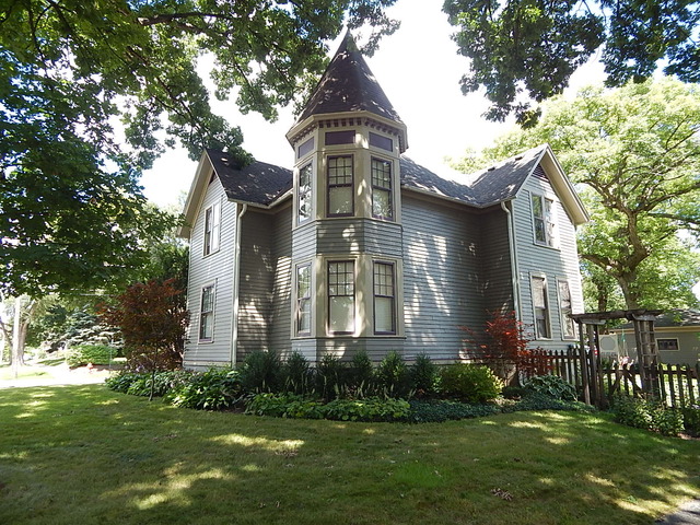 503 Park St, Elgin, IL 60120 photo 2