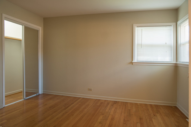 4632 Larch Ave, Glenview, IL 60025 photo 9