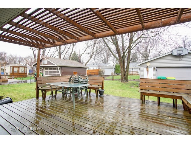 52 Redwood Trl, Wheeling, IL 60090 photo 10