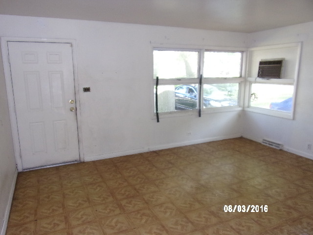 16334 Marshfield Ave, Markham, IL 60428 photo 7