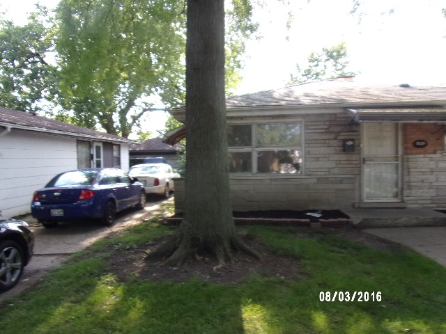 16334 Marshfield Ave, Markham, IL 60428 photo 4