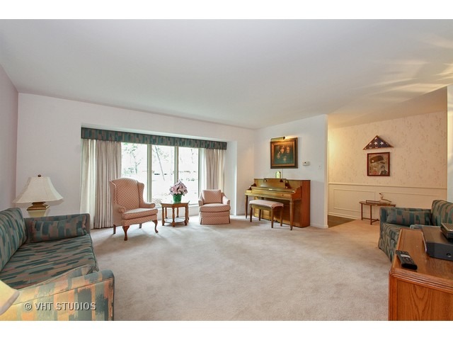 3401 Parthenon Way, Olympia Fields, IL 60461 photo 2