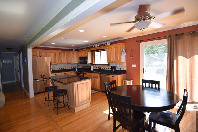 333 Eastgate St, Algonquin, IL 60102 photo 5