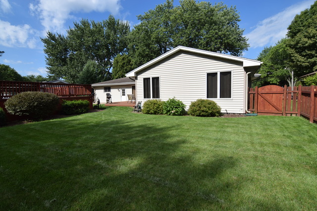 333 Eastgate St, Algonquin, IL 60102 photo 18