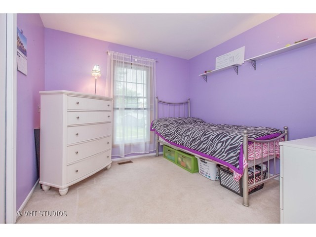 983 Mayfield St, Cary, IL 60013 photo 9