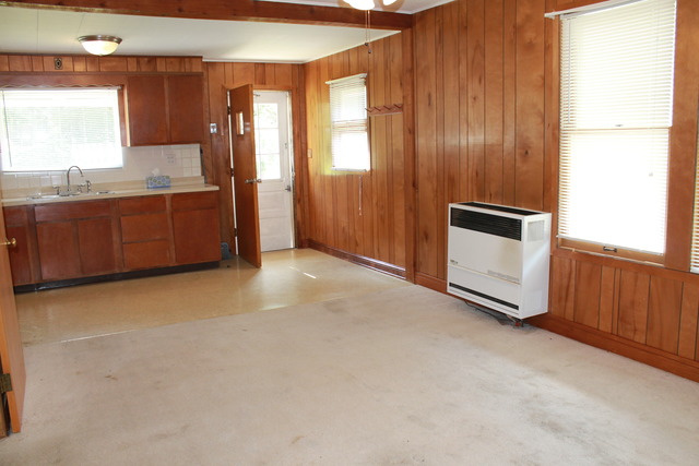 213 N River Rd, Fox River Grove, IL 60021 photo 3