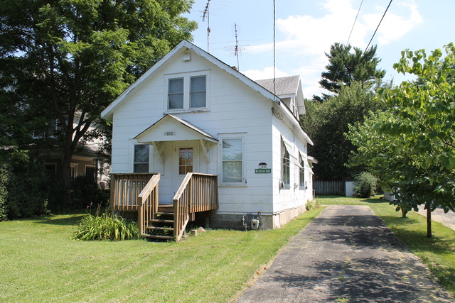 213 N River Rd, Fox River Grove, IL 60021 photo 1