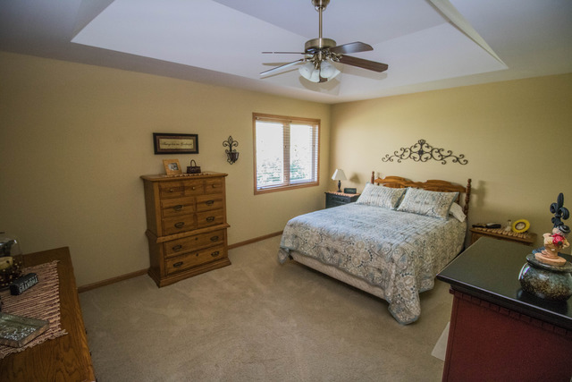 1324 Heritage Dr, Morris, IL 60450 photo 5